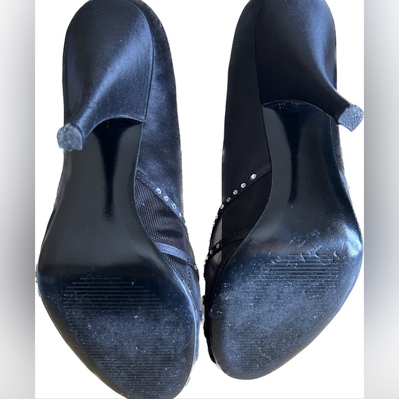 Alfani Black Satin Rhinestone Heels- Sz- 8.5M - Picture 5 of 7